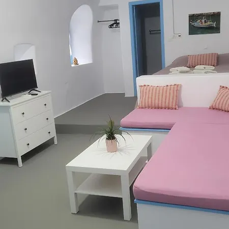 Kamaraki Aroniadika Apartment Kythira Town Exterior photo